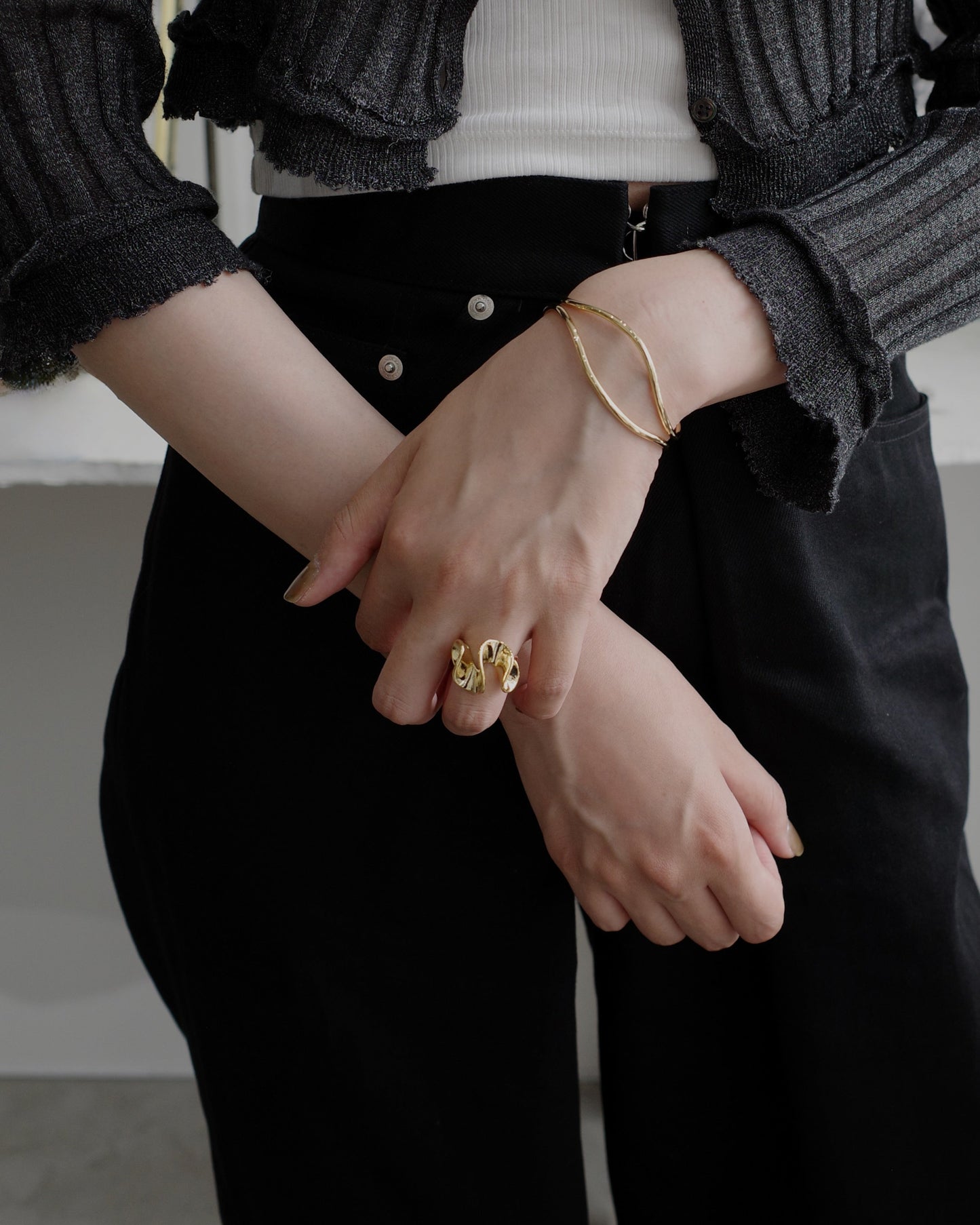 frills ring