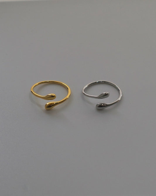 shiny hug ring