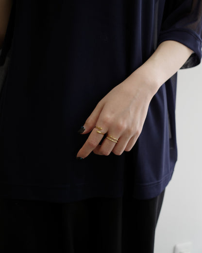 shiny hug ring