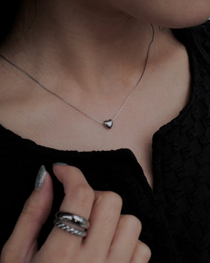 plump heart stainless necklace（stainless steel）