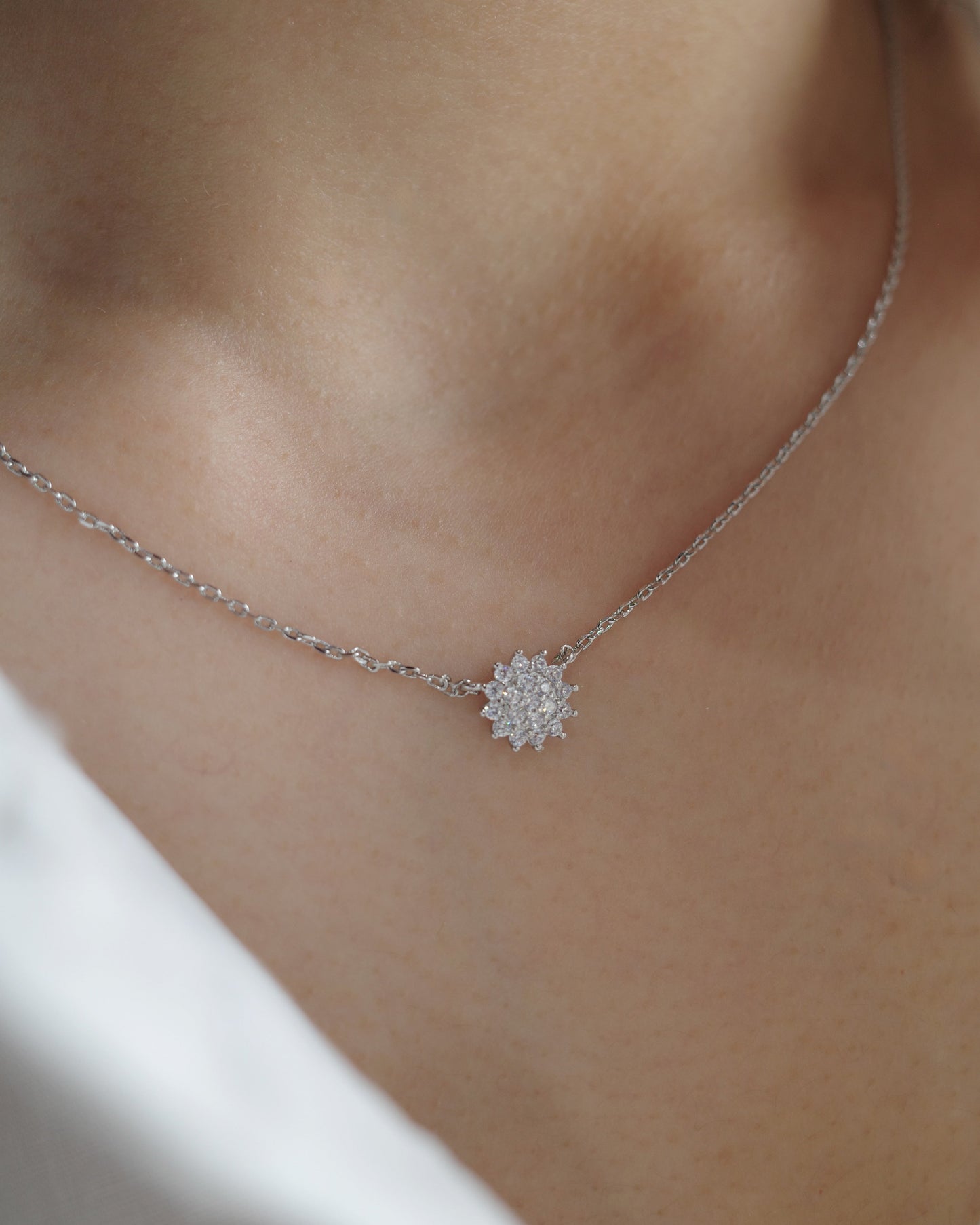 zir sun necklace