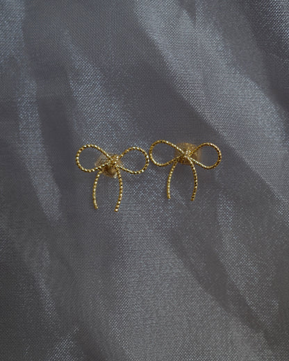 shiny ribbon pierce
