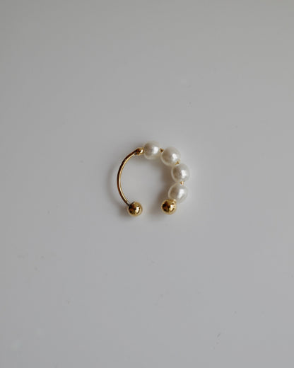 small half paerl ear cuff