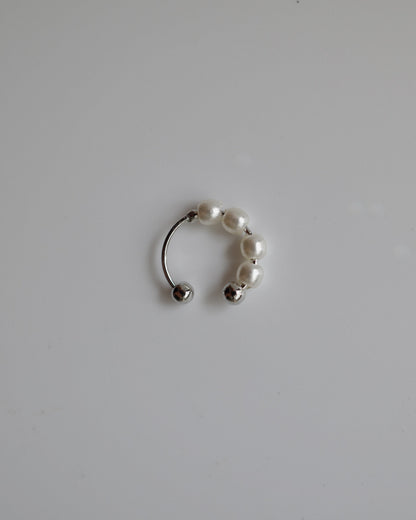 small half paerl ear cuff