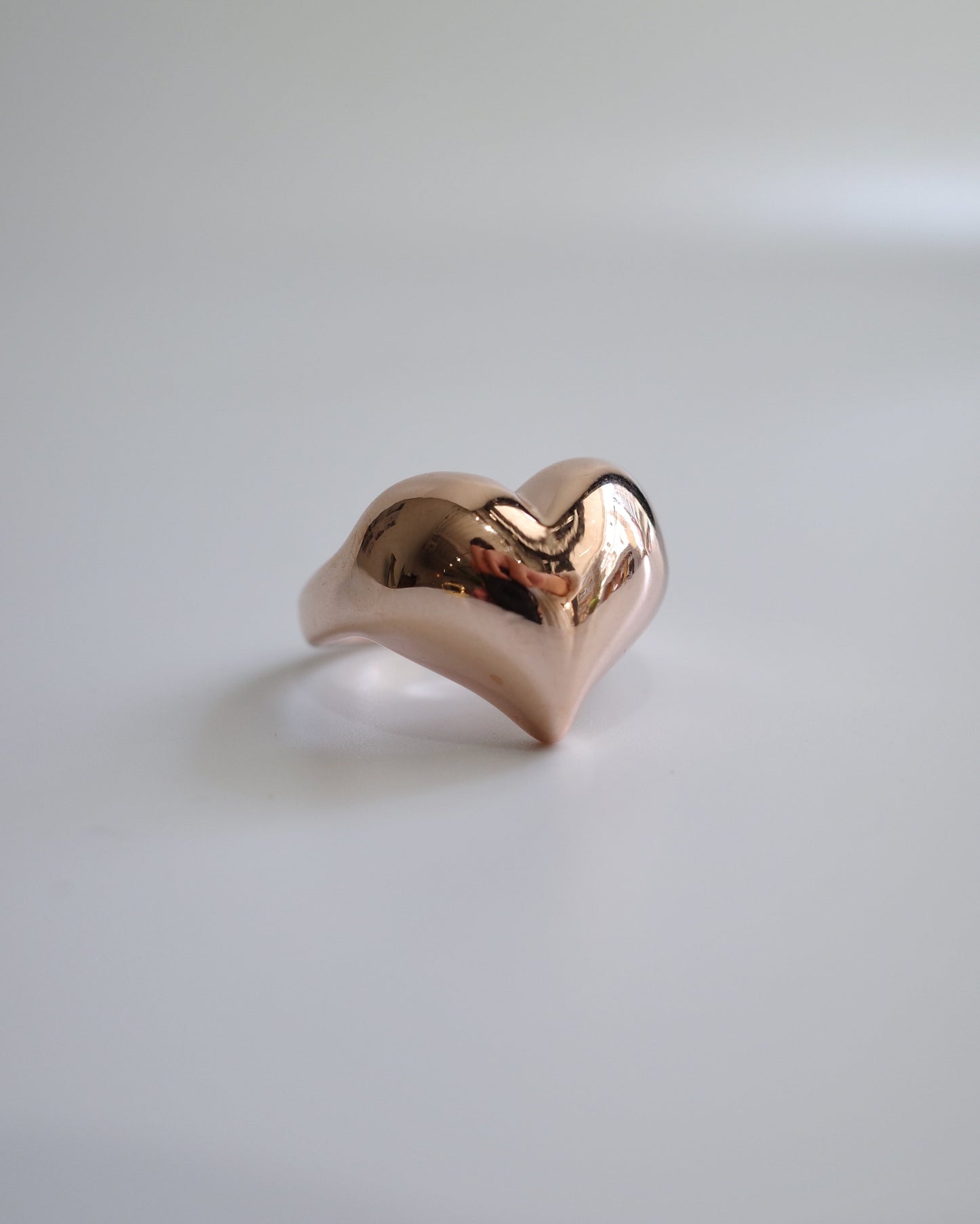 shiny heart ring