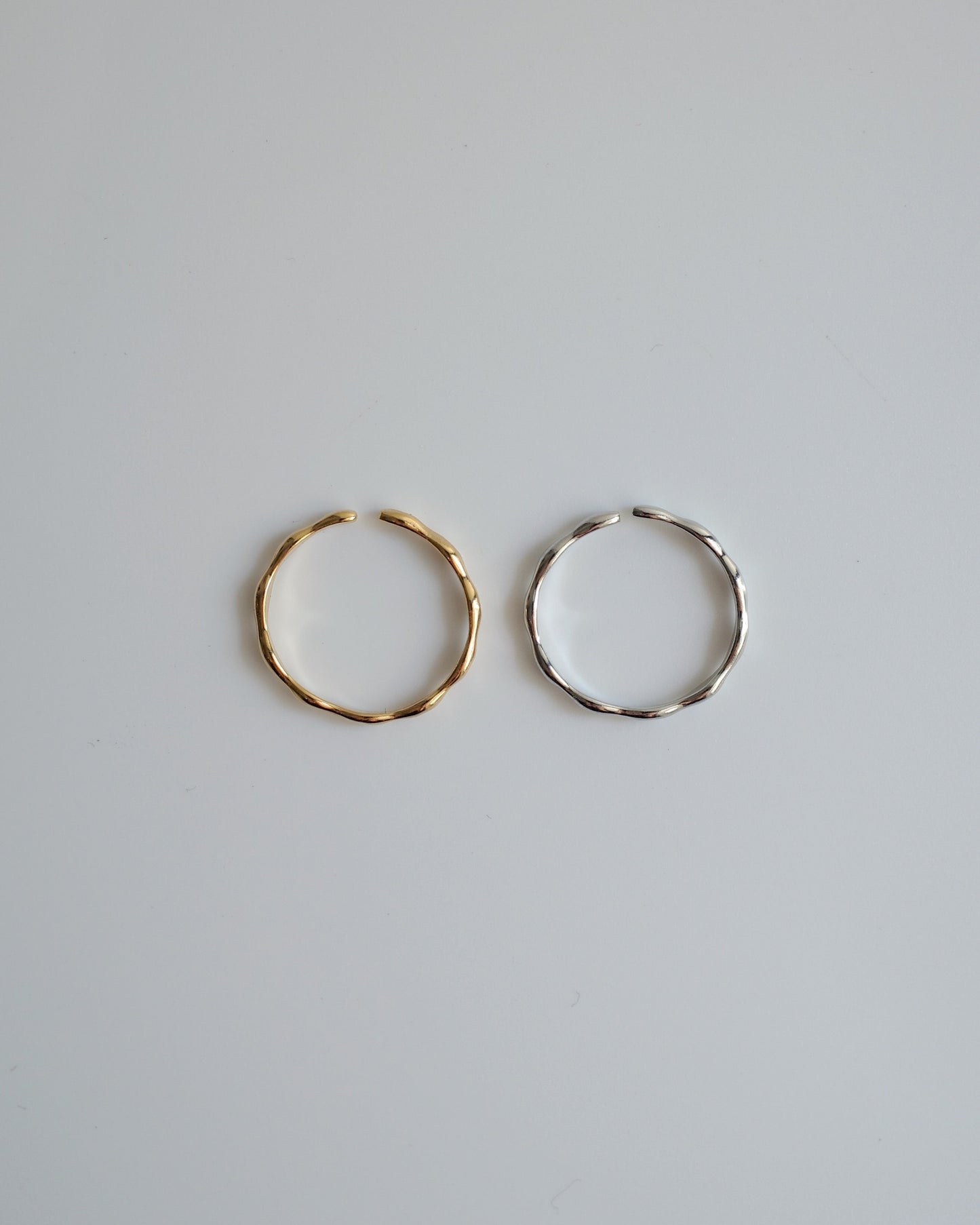 distorted thin ring