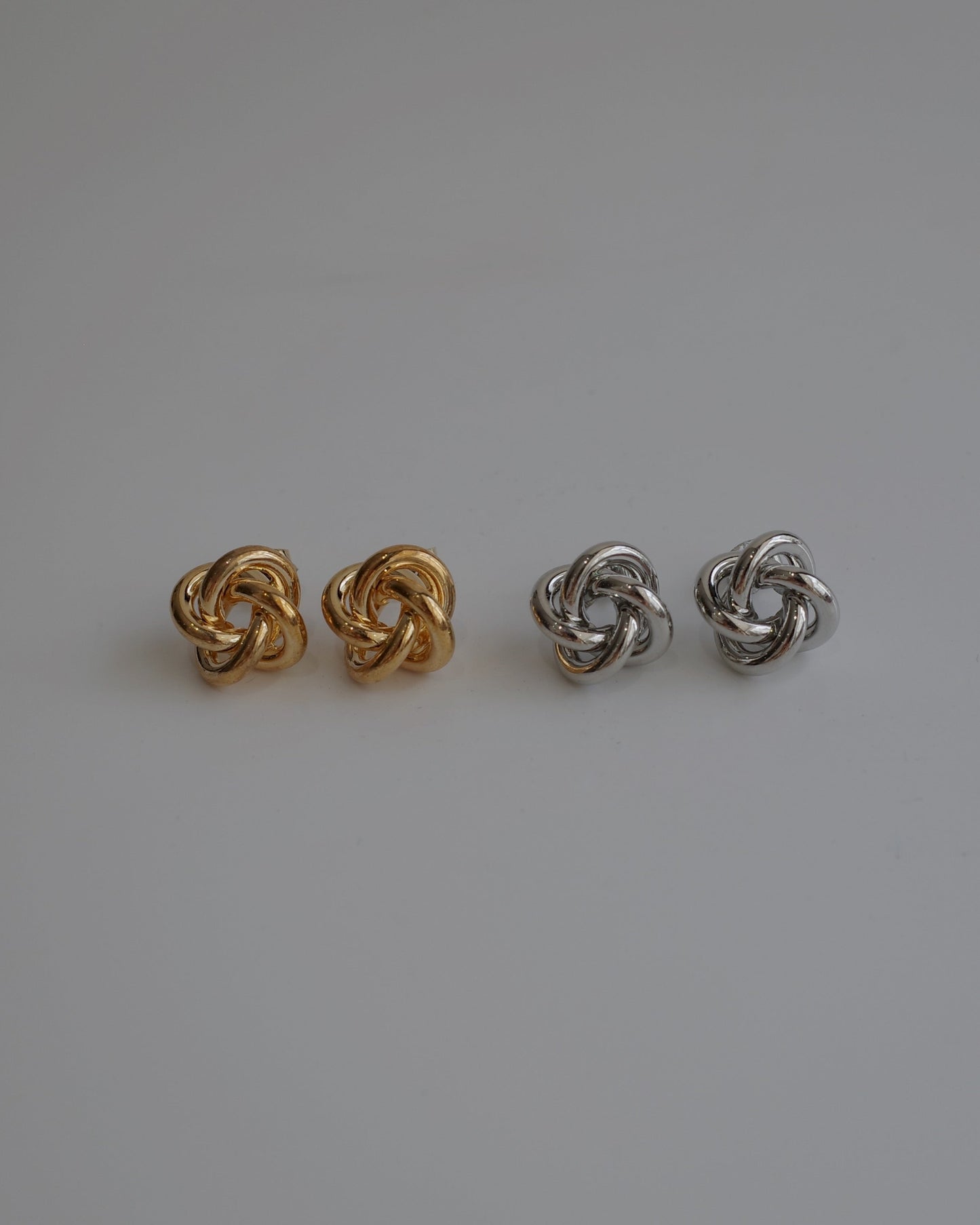 knot pierce