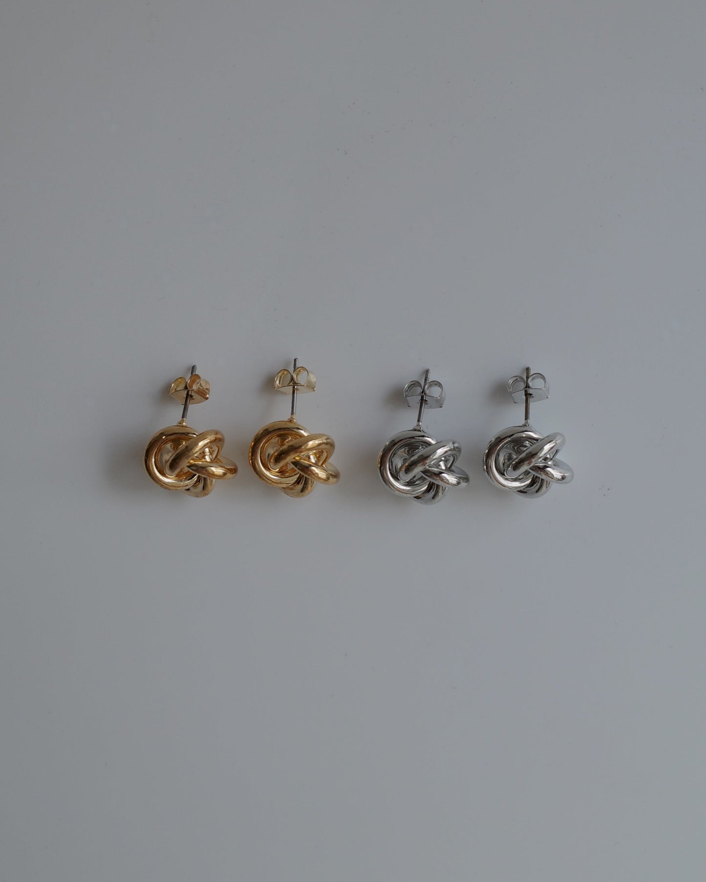 knot pierce