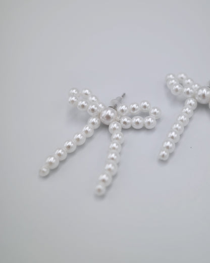 pearl ribbon pierce