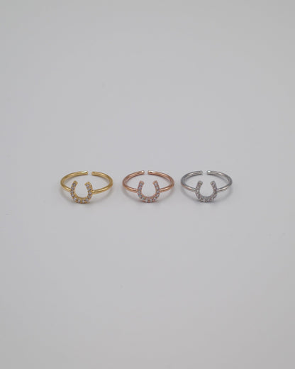 zir horse shoe ring