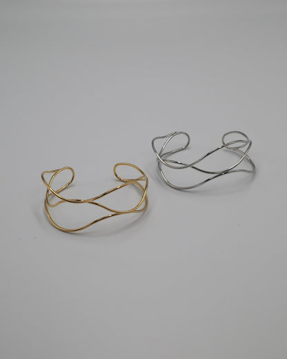 tender wave bangle