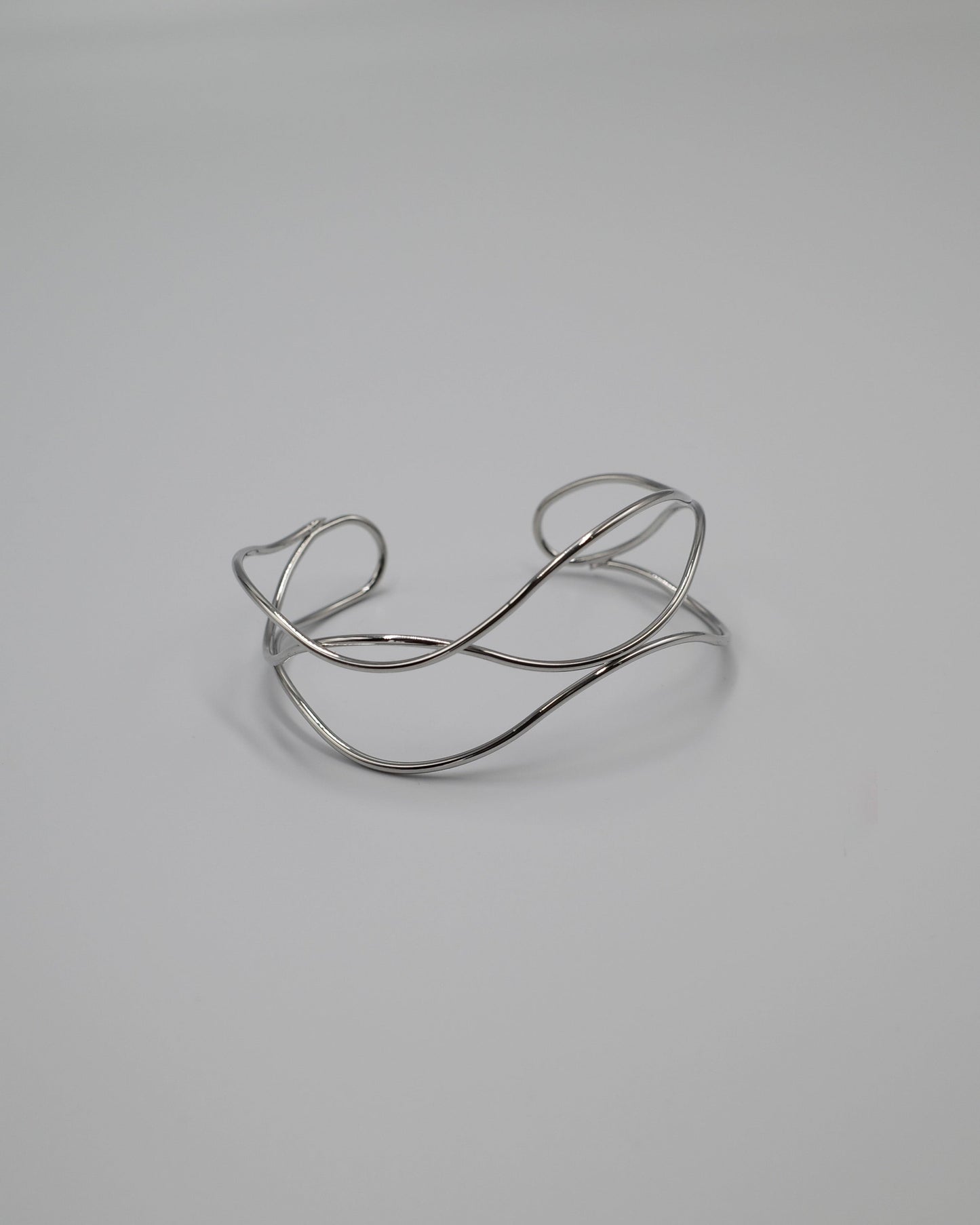 tender wave bangle