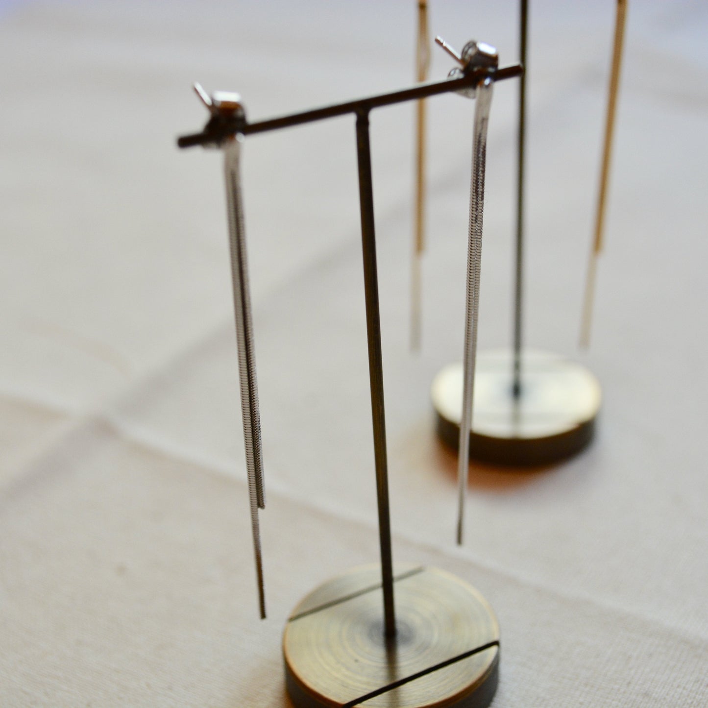 「l」ong distance pierce - beller