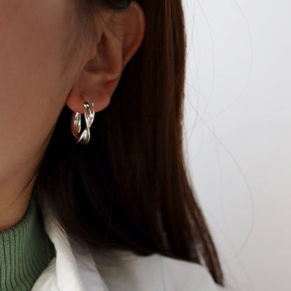 cross hoop clip pierce