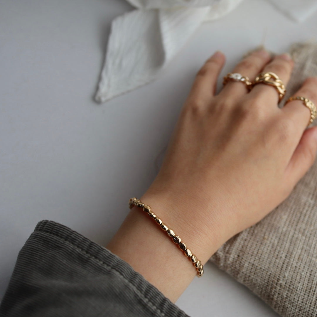 shiny pebbles bracelet