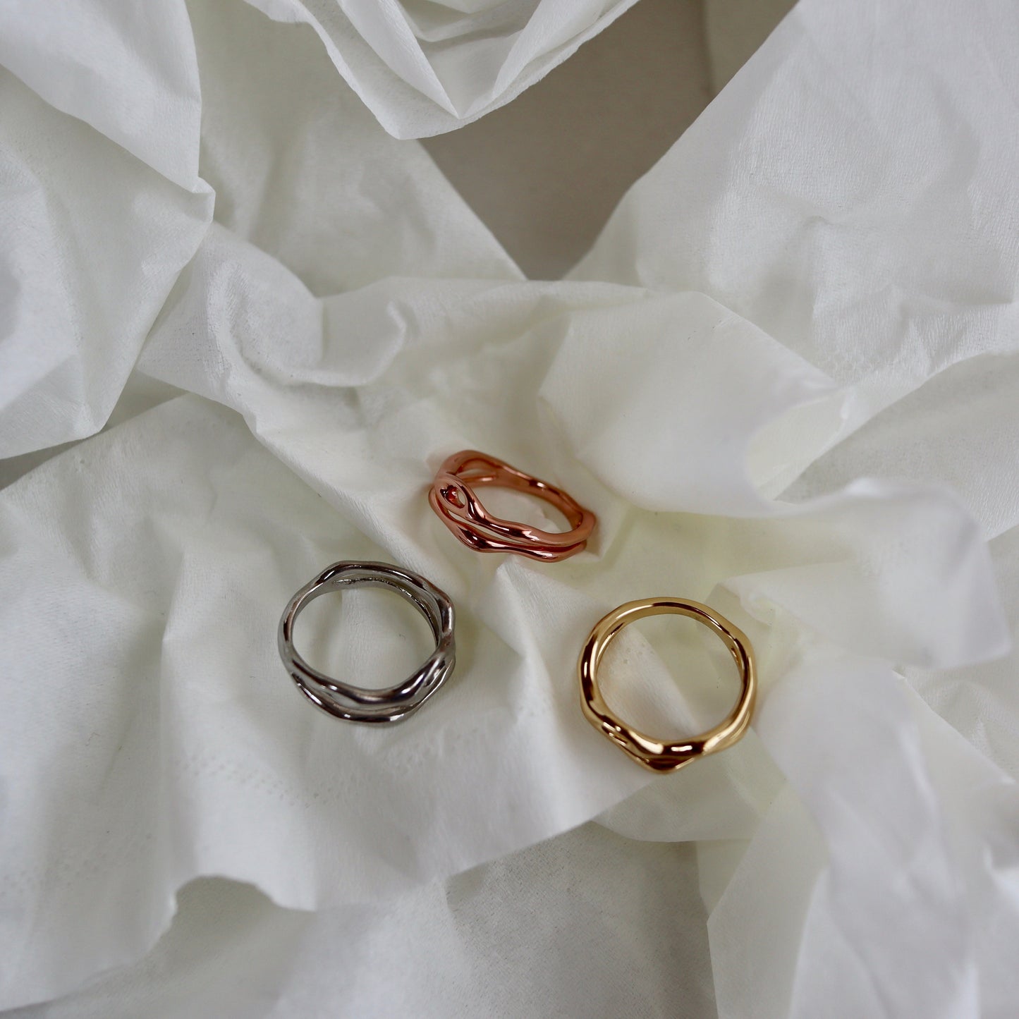 shiny wander ring