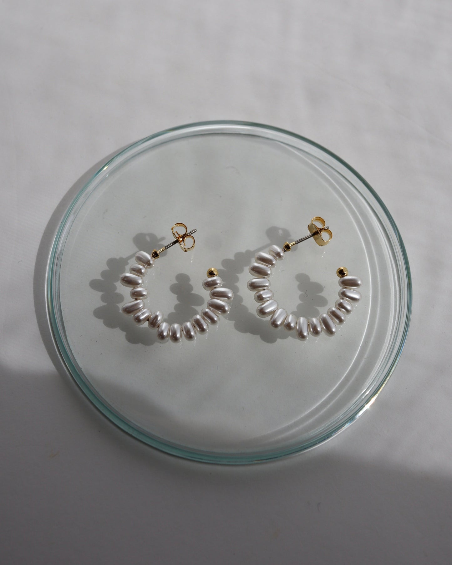 shake pearl pierce