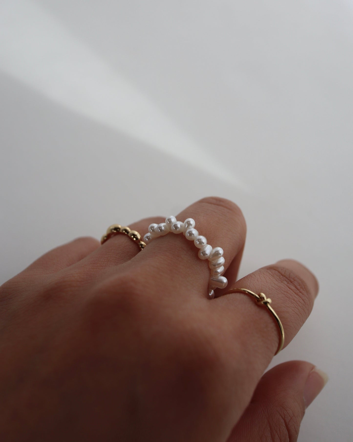 shake pearl ring