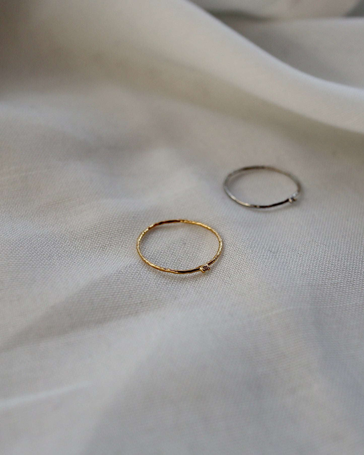 thin fold ring