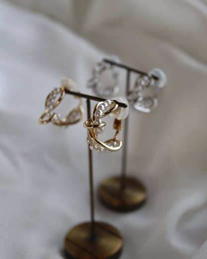 pearl spiral earring