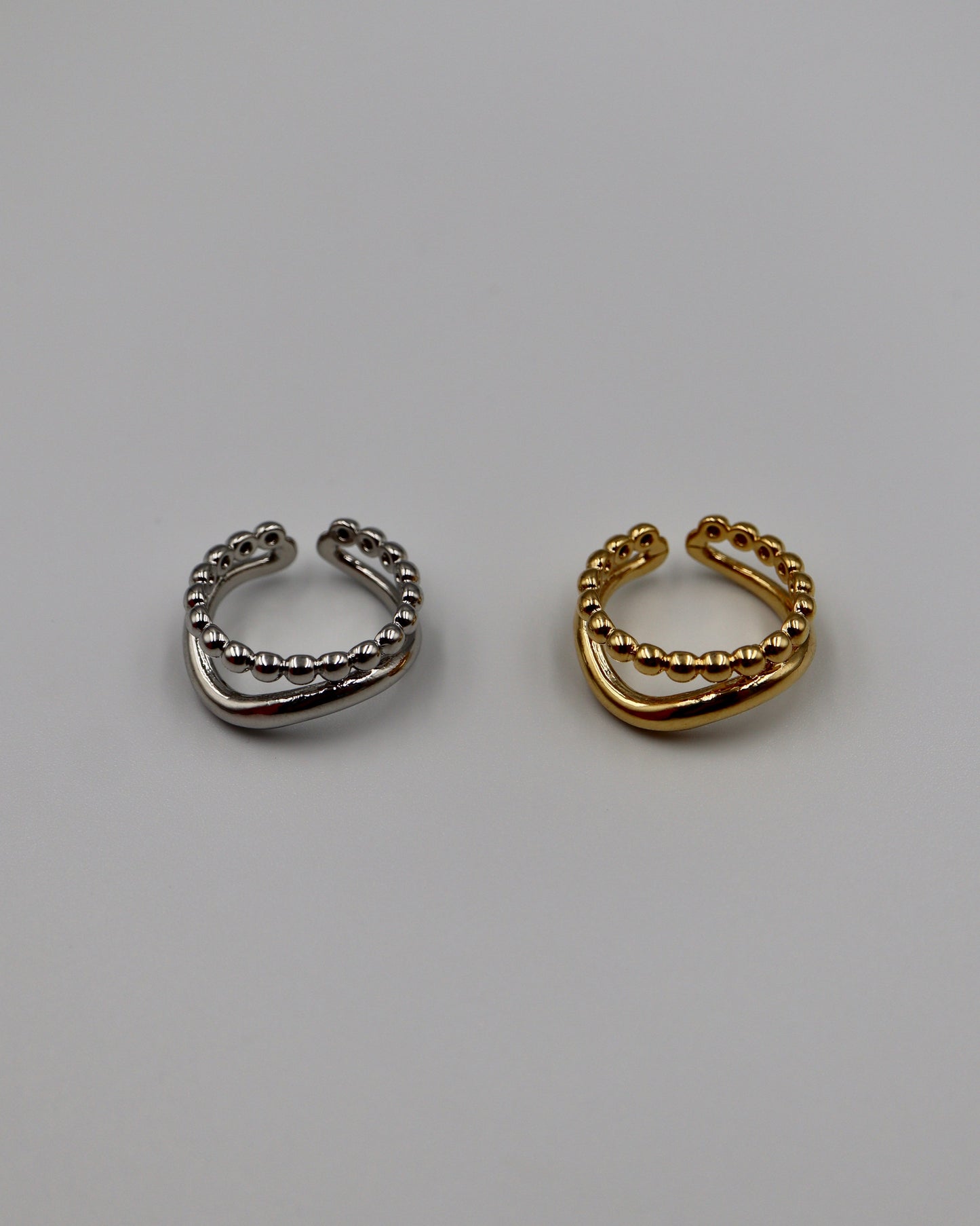 shiny curve dot ring