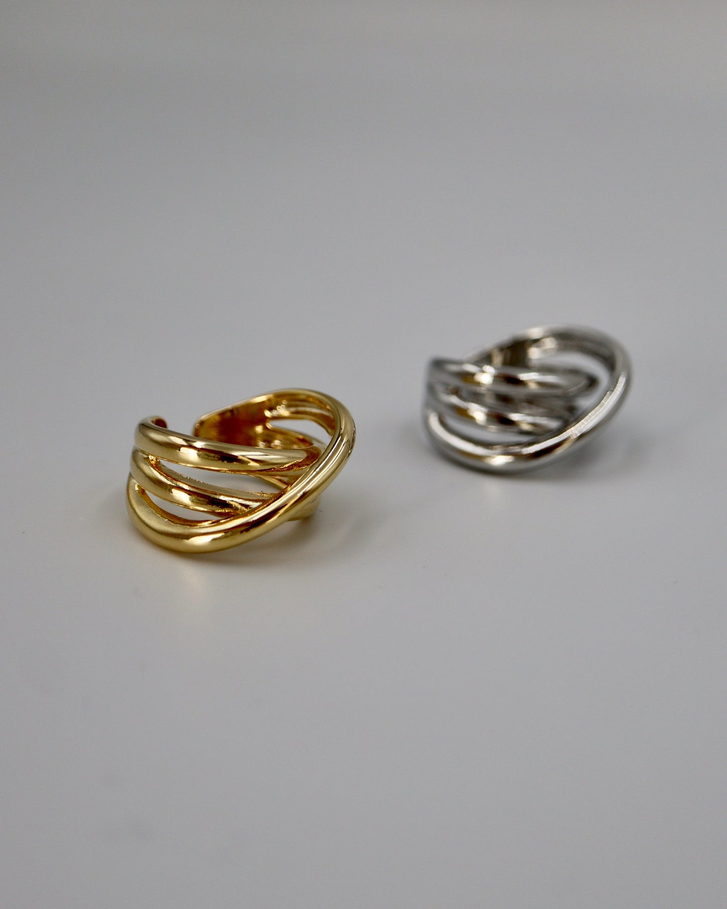 cross line ring