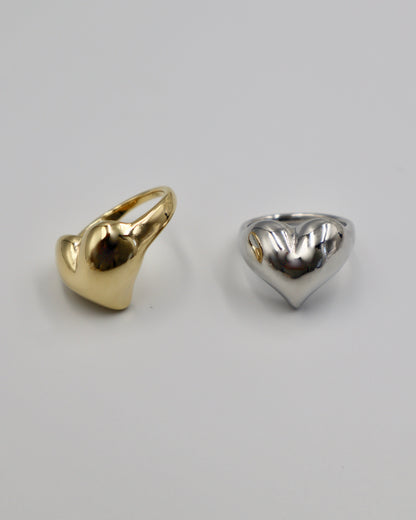 shiny heart ring