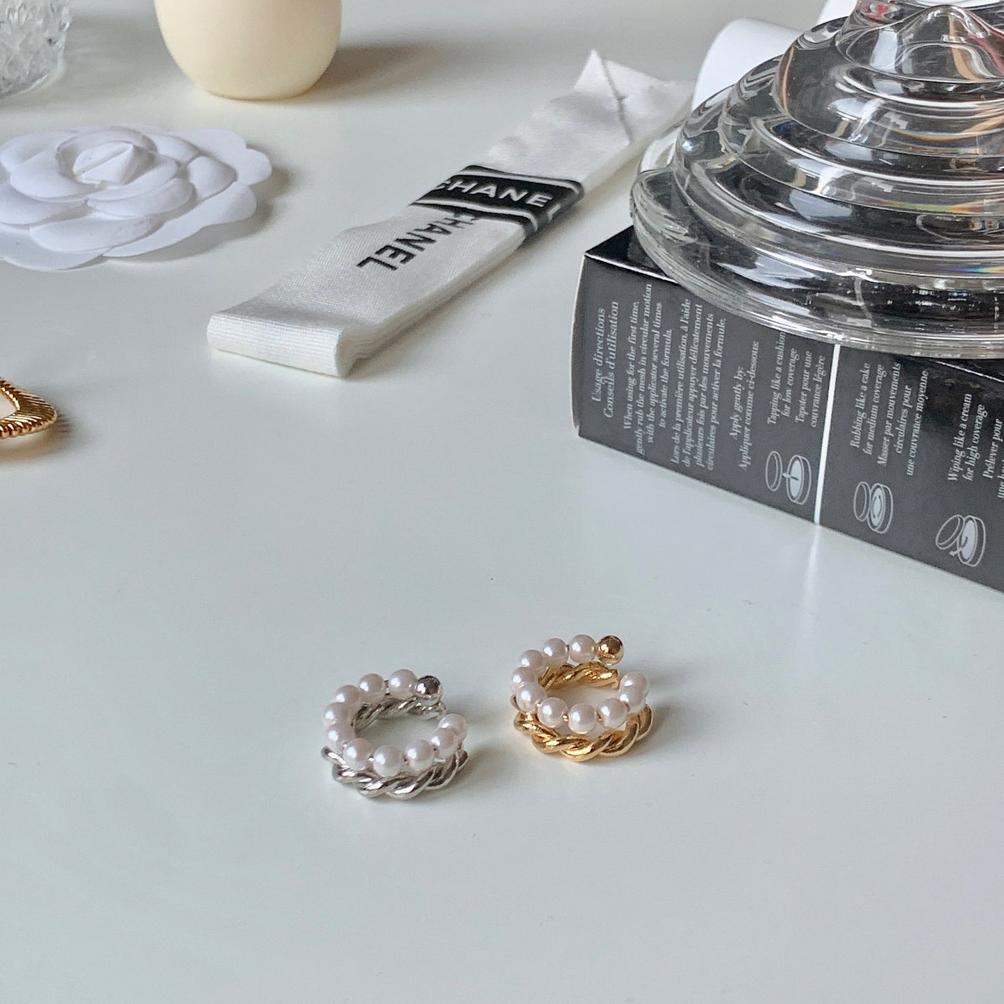 twist pearl ear cuff