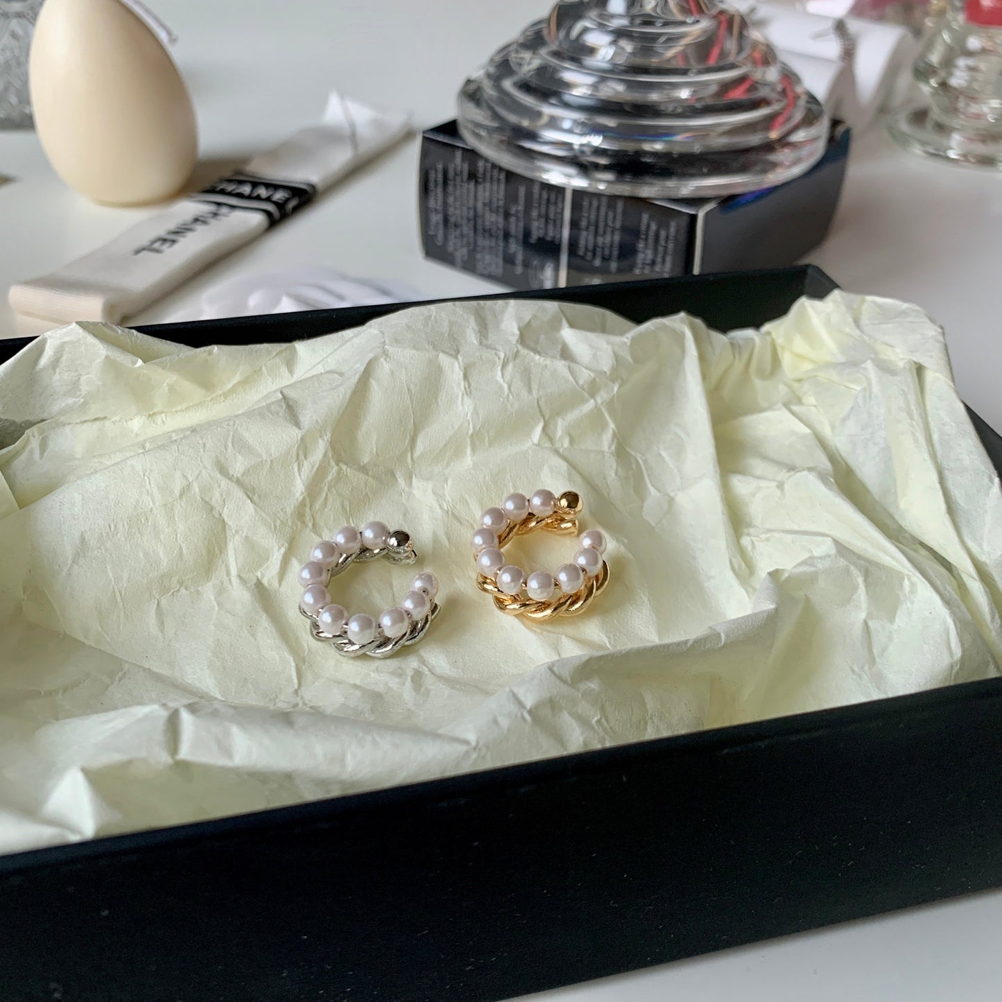 twist pearl ear cuff