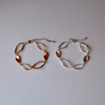 twist ellipse bracelet